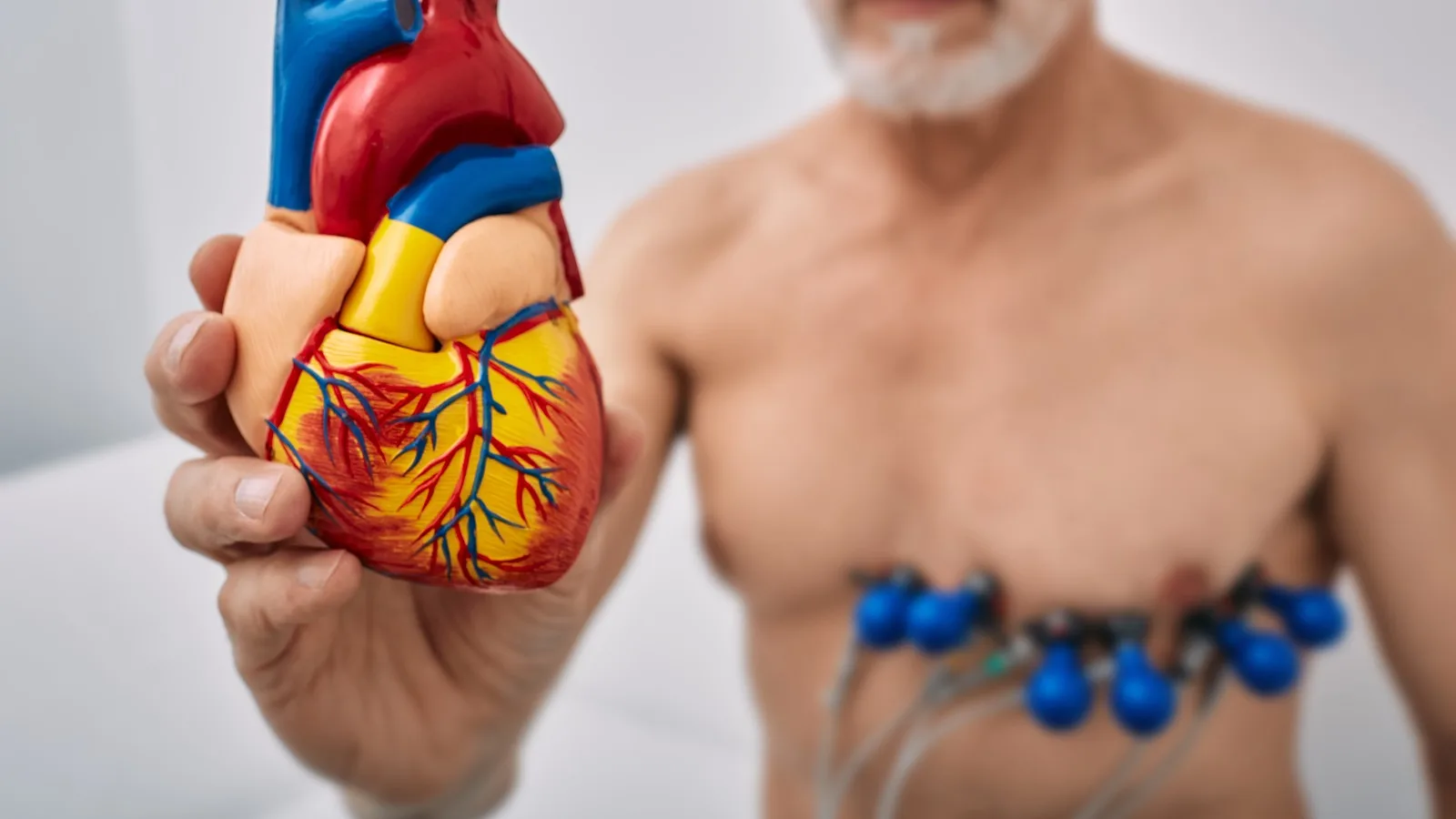 ¿Siente dolor en el pecho? Evaluación cardiológica urgente en Querétaro