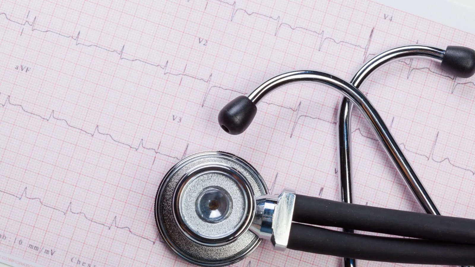 ¿Qué médico trata la hipertensión arterial en Querétaro?